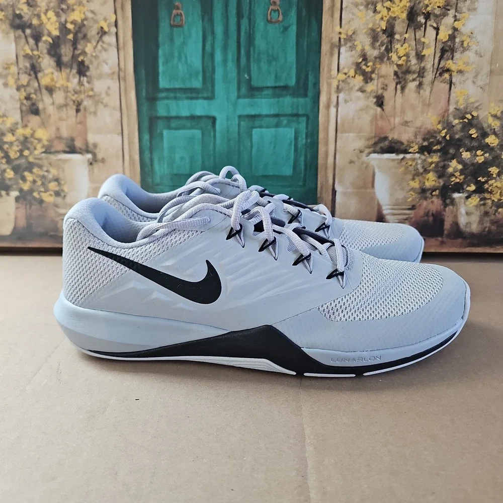 Nike men lunar
